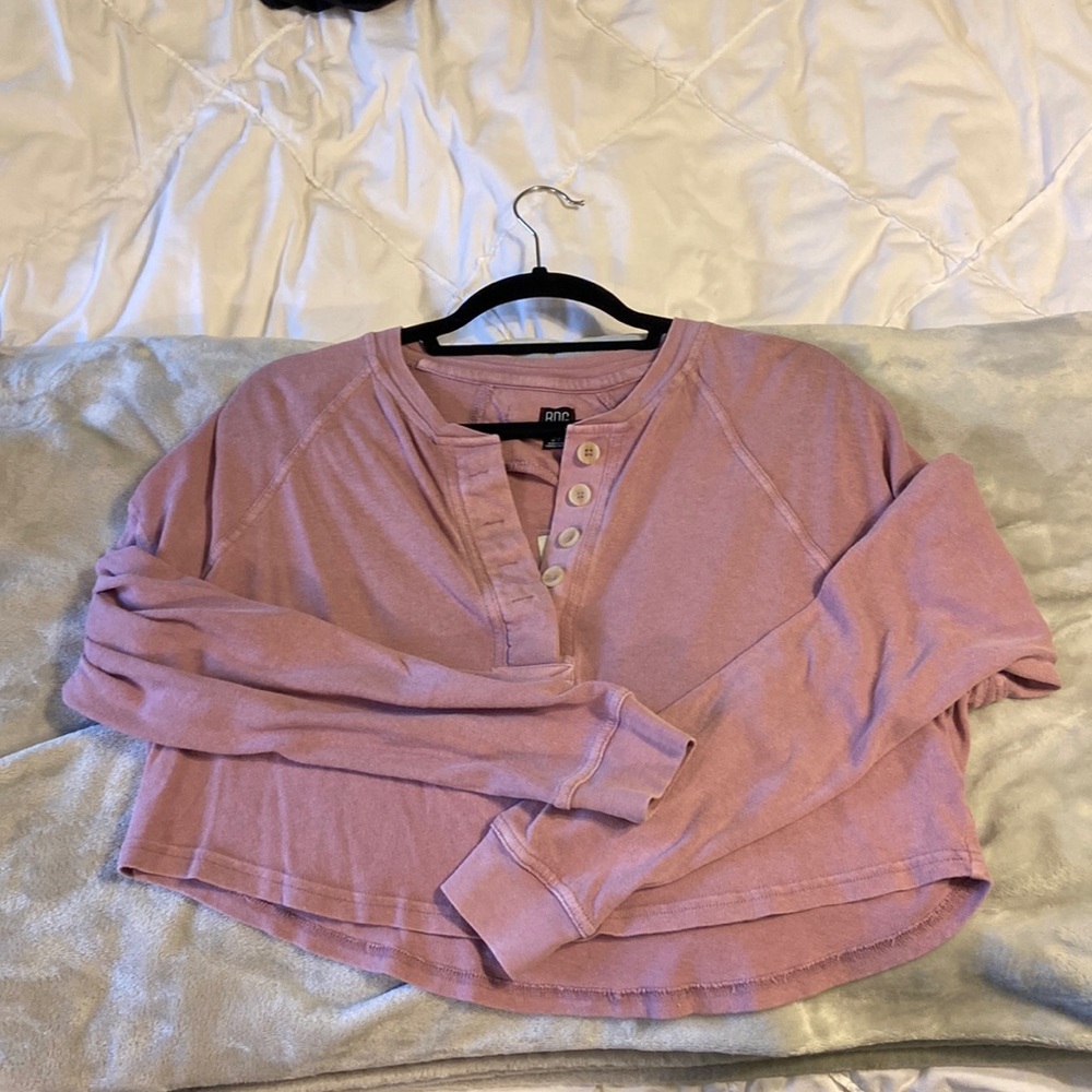 Cropped Henley
